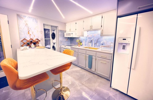 Saint Henri House | Locally Famous, Chic, Upscale + Parking + Backyard