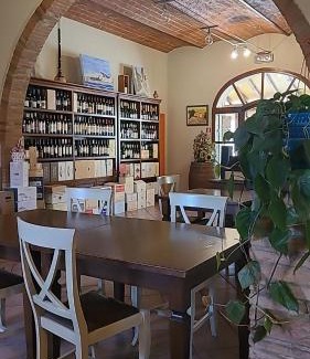 Casale Marittimo Bed & Breakfast | Locanda Le Volte