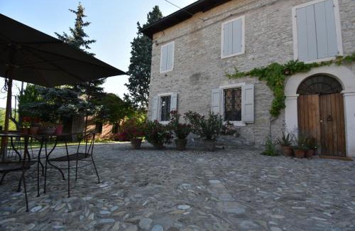 Viano Hotel | Locanda SottolaLuna