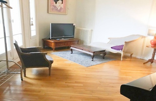 Montparnasse Apartment | LOCATED AT THE NEXT NEIGHBOURHOOD TO SAINT GERMAIN-RUE DU FAUBOURG SAINT-JACQUES
