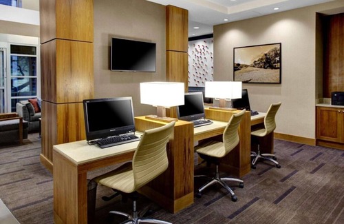 Central Boulder House | Located just minutes away from downtown Boulder !