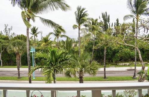 Paradise Island Condo | Located on Paradise Island and Minutes Walk from Beach