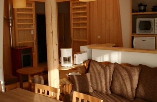 Prenovel Ski Chalet | Location chalet bois Les Loges du Jura