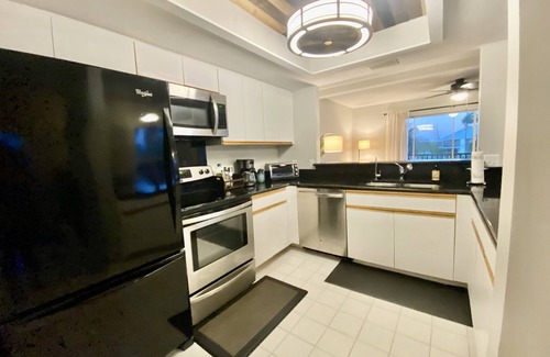 Chokoloskee Condo | Location, Hidden Gem, Fishing, Paradise, Sunsets, Relax on the Bay 1274 sq ft