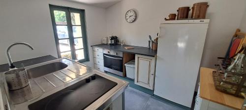 Pelissanne Apartment | Location Le Tilleul