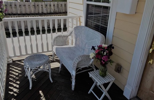Ludington House | Location, Location, Location! Stay 1 month in Summer.for onlyn