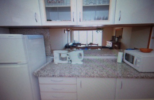 Albardeira Apartment | Location.Location.Location! Spacious 2bedrm condo, beach+pool+town, Wi-Fi.