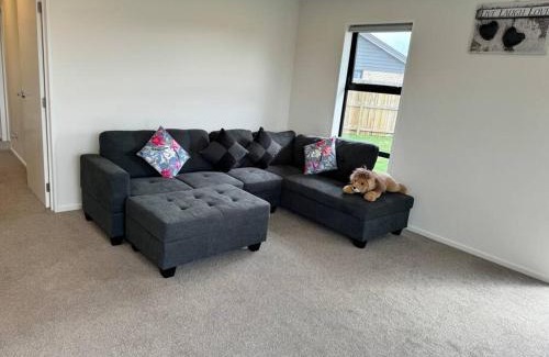 Rolleston Apartment | Location ,location sunny house in rolleston