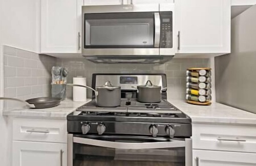 Herndon Apartment | Location | Luxury | Prime | Suburban | Boutique