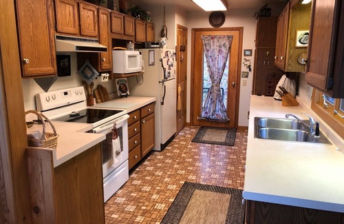 Phelps House | Location! Stunning Northwoods Lake House; make family vacation memories here!