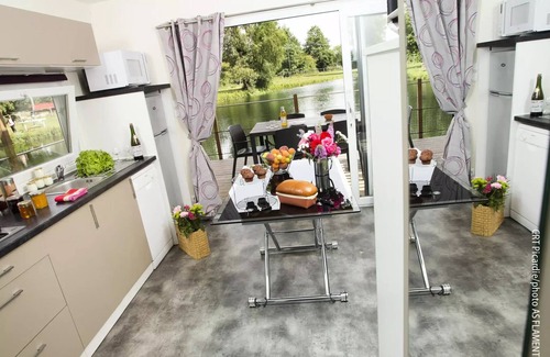 Beauchamps Villa | LocationGod, Field of Campaign - House on the water 2 to 4 people - 2 pers. included in the tariff