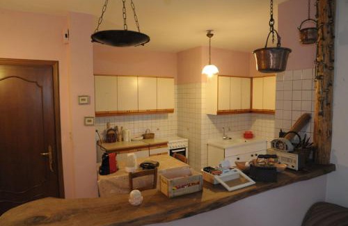 Roccabruna Apartment | Locazione turistica aquila bianca