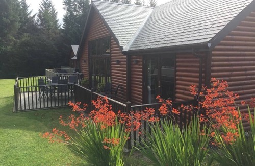Foss Ski Chalet | Lochside Lodge - Lodges in Glengoulandie