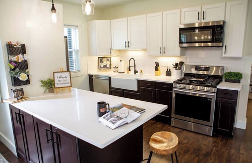 Windsor House | Locust Cottage~Guest Favorite~Amazing Comfort!