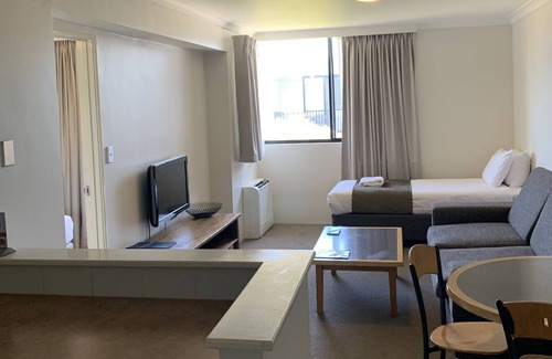 South Perth House | Lodestar Waterside Apartments