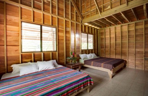 Black Rock Cabin | Lodge ∙ 1 bedroom ∙ 8 guests