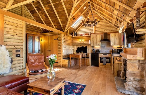 Widemouth Bay Apartment | Lodge in Cornwall with Widemouth Bay Views