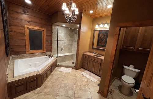 Crenshaw County Cabin | Lodge on The Lake
