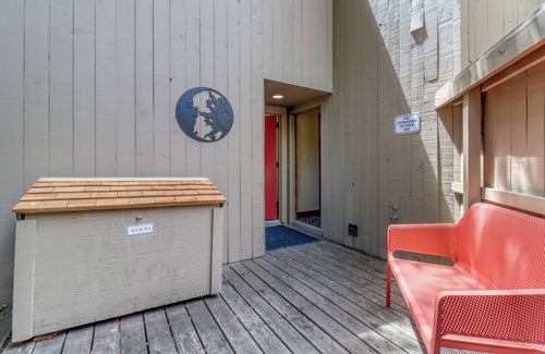 Black Butte Ranch Condo | Lodge Room 33: 1 BR, 1 BA in Black Butte Ranch, Sleeps 2