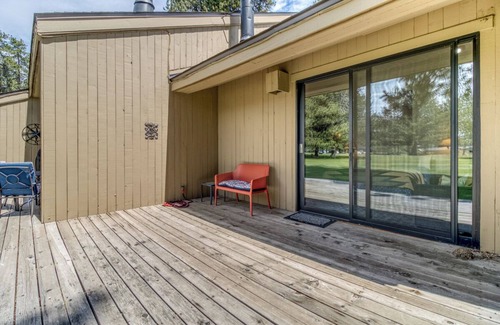 Black Butte Ranch Condo | Lodge Room 33: 1 BR, 1 BA in Black Butte Ranch, Sleeps 2