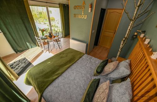 Montreuil Bed & Breakfast | Lodgette Otus
