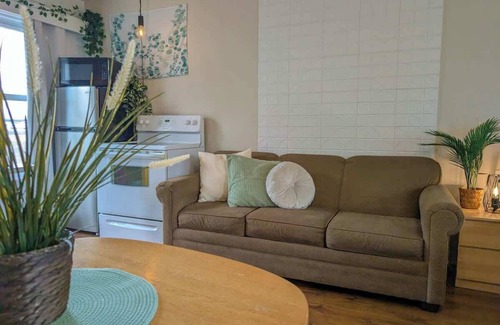 Ste Anne de Beaupre Apartment | Loft 5 | 2 Min Waterfront | BBQ & Fireplace