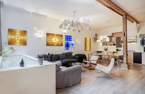 Saint Blaise House | Loft and Terrace in the Center of Paris