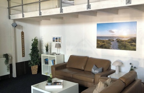 Bad Zwischenahn Apartment | Loft apartment for up to 5 people, lots of space and freedom, 3 bedrooms, mod. design