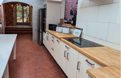 Valreas House | Loft Entre Vigne et Truffes Location Vacances Groupe en Provence