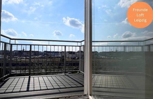 Ost Apartment | Loft für 10 Freunde