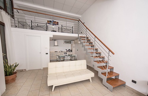 Lecce Apartment | LOFT IL DELFINO 100 mt from Porta S. Biagio access to the historic center of Lecce
