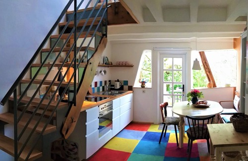 Numbrecht Apartment | Loft in Nümbrecht vacation apartment Artful abode