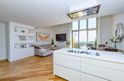 Puegnago del Garda Apartment | Loft la Torretta with lake view and pool