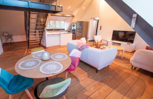 Charleville-Mezieres Apartment | Loft les deux cèdres avec vue panoramique