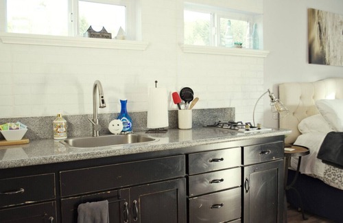 Philomath Apartment | LOFT · PNW Scenic Loft, with AC !Enjoy your private getaway today!