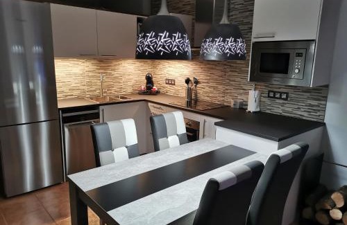Regencos Apartment | Loft romàntic Ca l'Enric Viqué-Baix Empordà