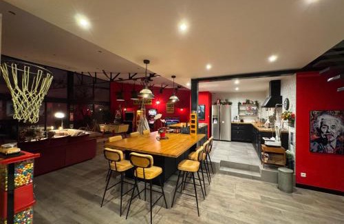 Mont d'Arene Apartment | Loft Spa Reims-fr 250m2 privatifs, piscine intérieure chauffée, spa et parking