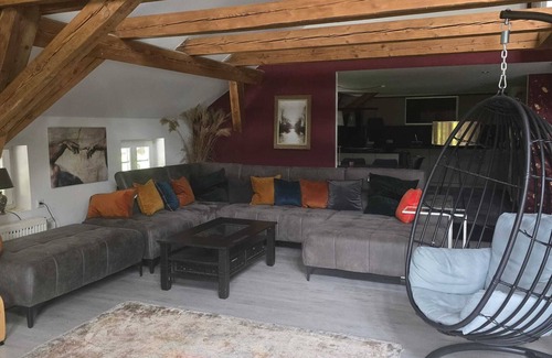 Au in der Hallertau Apartment | Loft-style luxury living