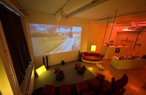 Triesenberg Apartment | Loft with Home Cinema