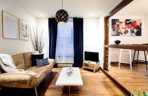 De Lorimier Apartment | LoftJC1 | 1BR Suite +Free Private Parking| Lafontaine park