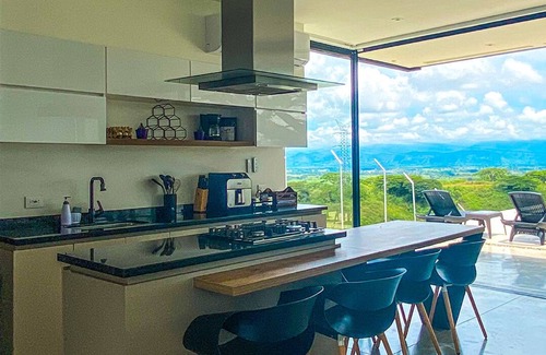 Pereira Condo | Loftmerak, un Espacio Rural Para Conectarse con el Universo
