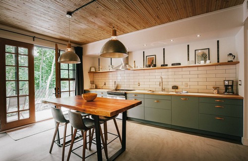 Chelsea Hotel | Lofts du Village