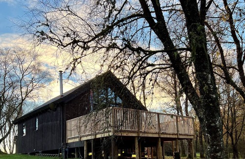 Dallavich Ski Chalet | Log Cabin with Hot tub close to the shores of Loch Awe with Fishing Rights