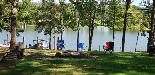 Lincoln Other | Logan Martin Lake Sunroom