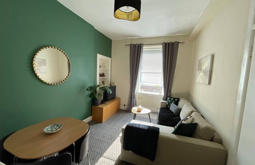 Gifford Apartment | Logan's Family Rest