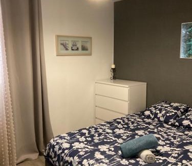 Saint-Maurice-de-Beynost Apartment | Logement entier - 2 Chambres - Parking privé - 15 min Lyon et Aéroport