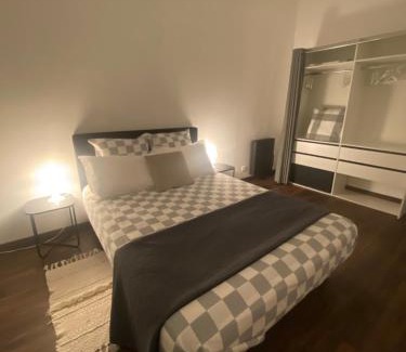 Sannois Apartment | Logement moderne, dans mon jardin, près de Paris et stade de France avec place de stationnement