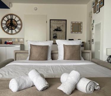 Riquier Apartment | Logement Moderne Luxueux Parking AC côté de la mer