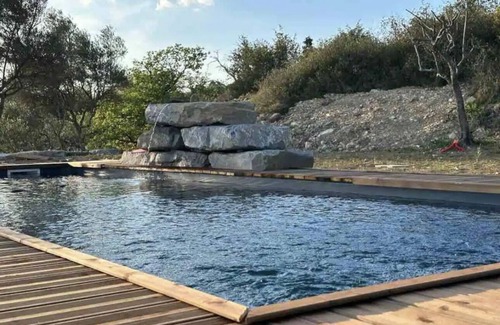 Saint-Just-et-Vacquieres House | Logement Paisible - Mas Sogusthenna