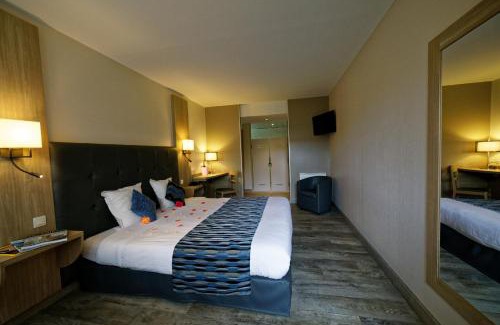 Matougues Hotel | Logis Auberge Des Moissons